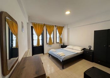 Gürkol Pansiyon - 3 No Double bed room in Bozcaada